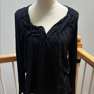 Black Women’s Long-Sleeve V-Neck Top